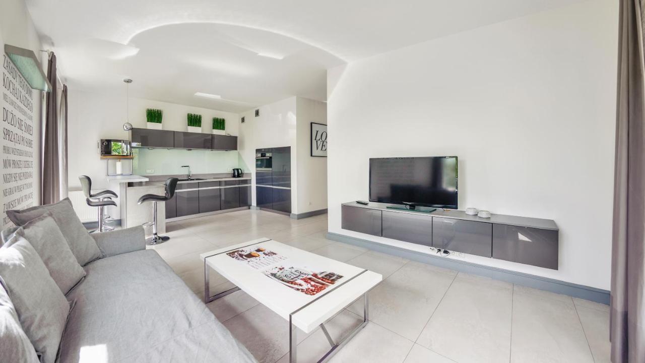 Apartamenty Sun & Snow Rezydencja อุสตรอเนียมอร์สเกีย ภายนอก รูปภาพ